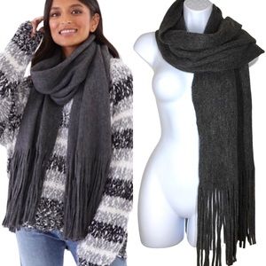 Lucky Brand | Brushed Charcoal Gray Scarf with Fringe